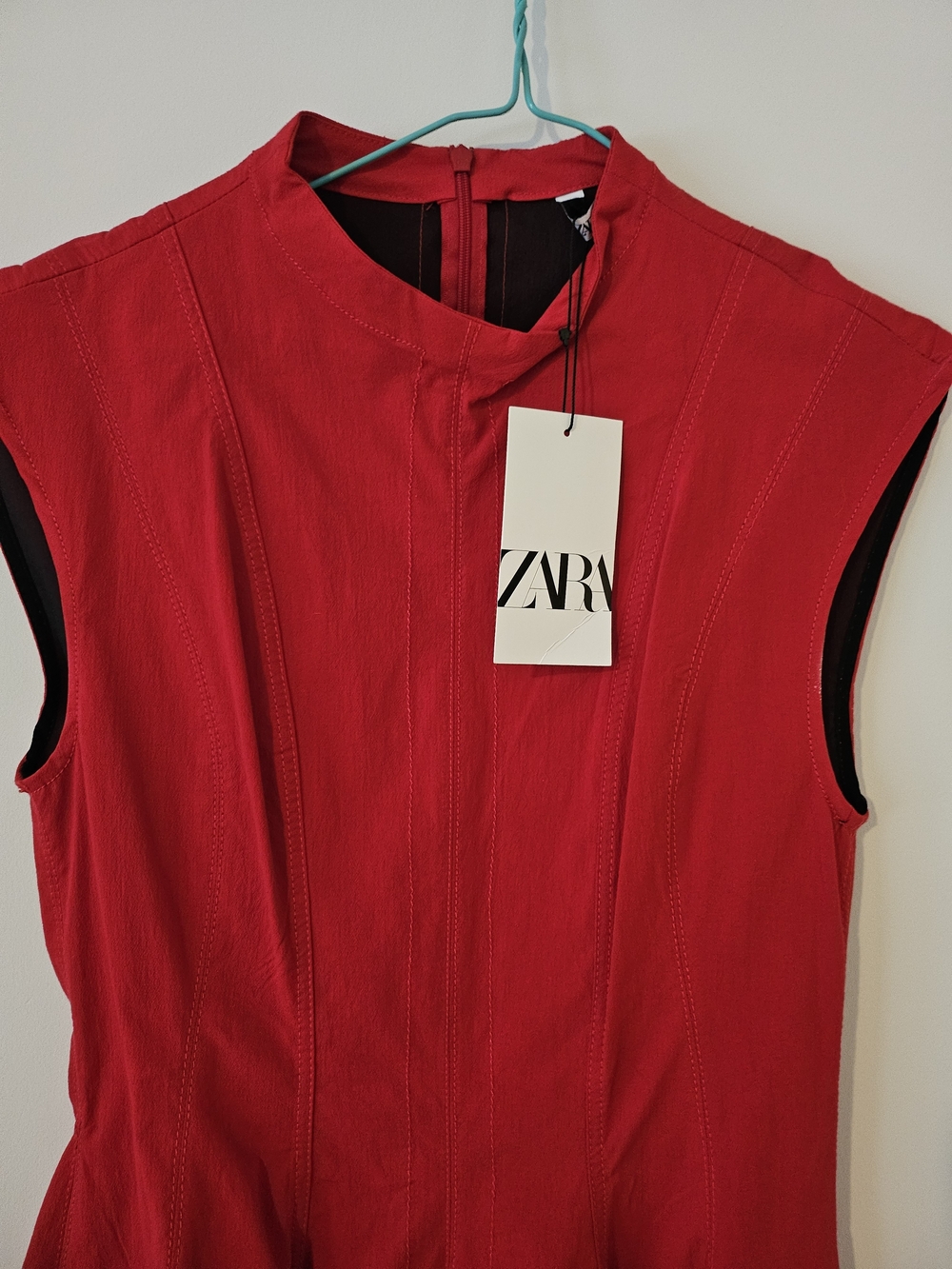 ZARA Bright Red Mock-Neck Sleeveless Camisole